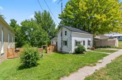 12 Brandon Street Morris Turnberry Ontario N0G 1E0