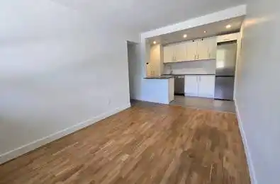 230 Oak Street Unit# 110 Toronto C08 Ontario M5A 2E2