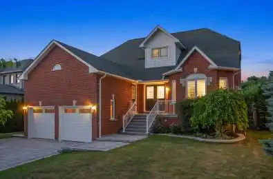 2327 Canterbury Crescent Pickering Ontario L1X 2T5