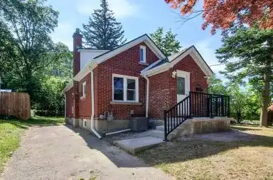 13 Roslin Avenue Waterloo Ontario N2L 2G4