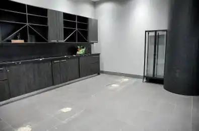 1 Hurontario Street Unit# 1 Mississauga Ontario L5G 0A3