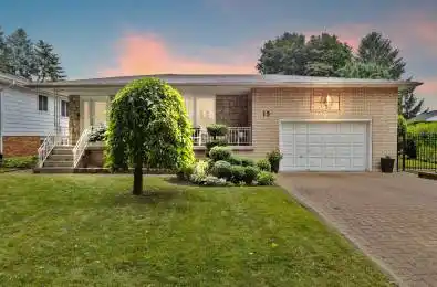 15 Debora Drive Grimsby Ontario L3M 4J1