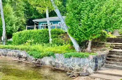 1700 Papineau Lake Road Hastings Highlands Ontario K0L 2R0