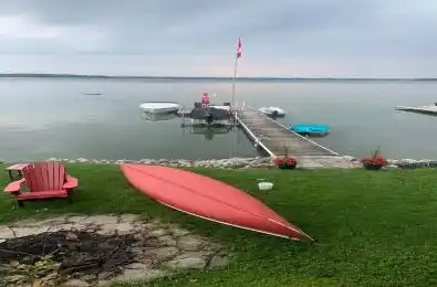 3939 Menoke Beach Road Severn Ontario L3V 0T9