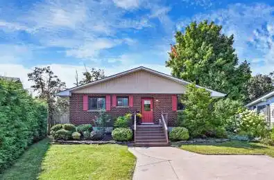 121 Queen Street Kawartha Lakes Ontario K0M 1N0