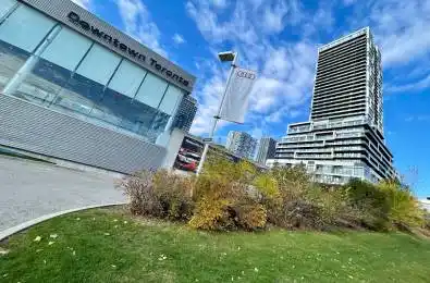 5 Defries Street Unit# 514 Toronto C08 Ontario M5A 0W7