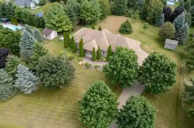 7 Virtue Court Clarington Ontario L0B 1J0
