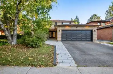 97 Golf Links Drive Aurora Ontario L4G 3V4
