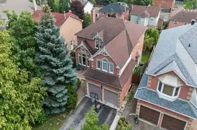 25 Heatherwood Crescent Markham Ontario L3R 8W5
