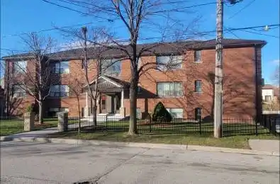 16 Arrowsmith Avenue Unit# 03 Toronto W04 Ontario M6M 2W7