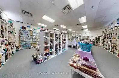 44 Martin Ross Avenue Toronto W05 Ontario M3J 2L4