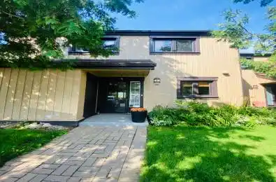 152 Escarpment Crescent Unit# 12 Collingwood Ontario L9Y 5B4
