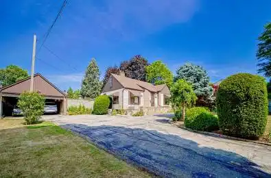 3039 Lakeshore Road Oakville Ontario L6L 1J1
