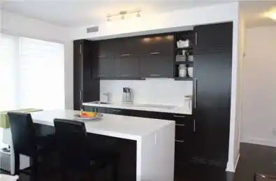 65 St Mary Street Unit# 1207 Toronto C01 Ontario M5S 0A6