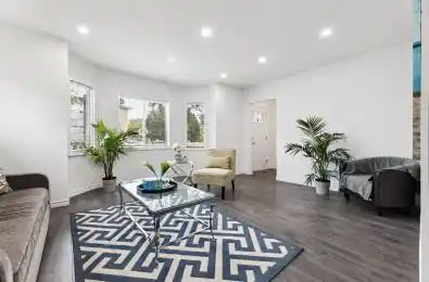 1310 CLONSILLA Avenue Peterborough Central Ontario K9J 5Z2