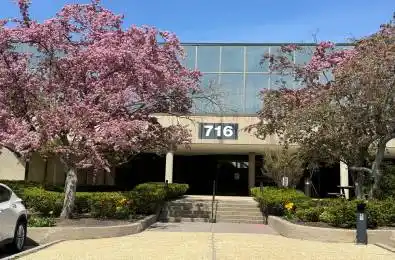 716 Gordon Baker Road Unit# 102-103 Toronto C15 Ontario M2H 3B4