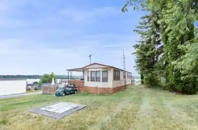 920 Skyline Road Unit# #1 Marina Cres Selwyn Ontario K0L 1T0