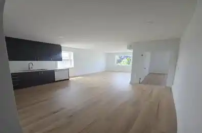 696 Winona Drive Unit# 2R Toronto C03 Ontario M6C 3V9
