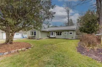 205 LONDON Road Huron-Kinloss Ontario N2Z 2X3