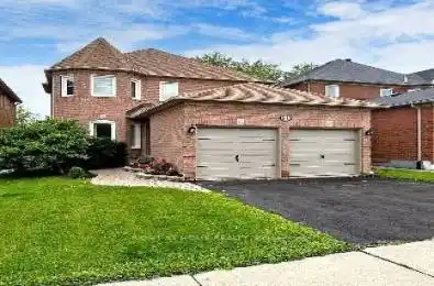 64 Larratt Lane Richmond Hill Ontario L4C 0E7