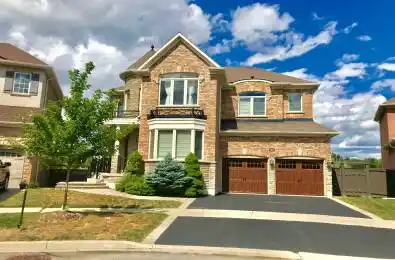 32 Selleck Drive Richmond Hill Ontario L4E 4X3