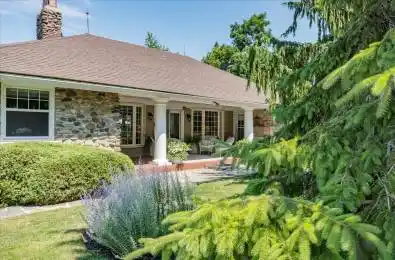 30 Hedge Road Georgina Ontario L0E 1R0