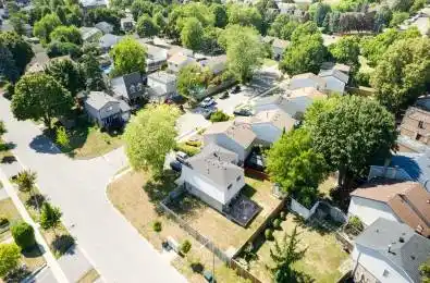 1 Harrison Court Whitby Ontario L1N 6E2