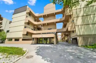 665 Kennedy Road Unit# 328 Toronto E04 Ontario M1K 5E2