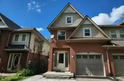 42 Woodroof Crescent Aurora Ontario L4G 7H4
