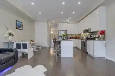 12 Laskin Drive Vaughan Ontario L6A 5A4