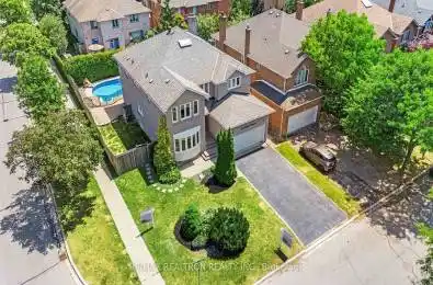 90 Savoy Crescent Vaughan Ontario L4J 7W3