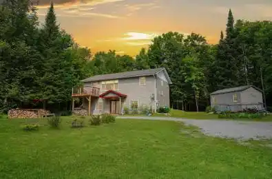 1453 Minnicock Lake Road Dysart et al Ontario K0M 1S0