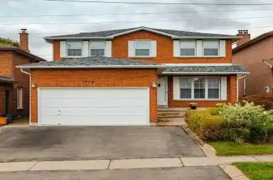 1964 Aldermead Road Unit# #Lower Mississauga Ontario L5M 3A1