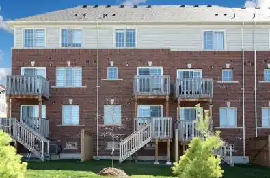 2490 Bromus Path Unit# 37 Oshawa Ontario L1L 0H4