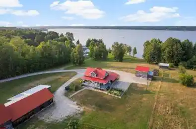 172 Mink Lake Road North Algona Wilberforce Ontario K0J 1T0