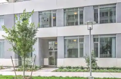 25 Holly Street Unit# TH106 Toronto C10 Ontario M4S 0E3