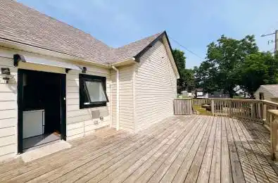 70 Courtwright Street Unit# Rear Fort Erie Ontario L2A 2R7