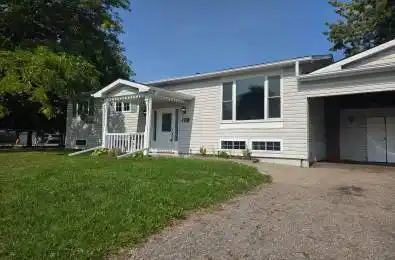 424 Raymond Avenue Orillia Ontario L3V 6X4