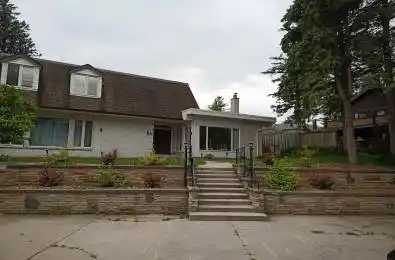 7 Maple Crescent Whitchurch-Stouffville Ontario L4A 2Y3