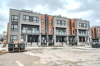 11 Lytham Green Circle Unit# 5 Newmarket Ontario L3Y 0H5