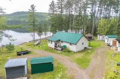 51 Myrlin Way Laurentian Hills Ontario K0J 1P0