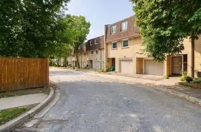92 Twenty Ninth Street Unit# 3 Toronto W06 Ontario M8W 3B2