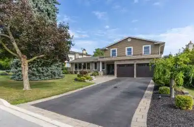 2119 Agincourt Crescent Burlington Ontario L7P 1P3