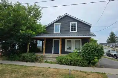 22 Market Street Collingwood Ontario L9Y 3M6