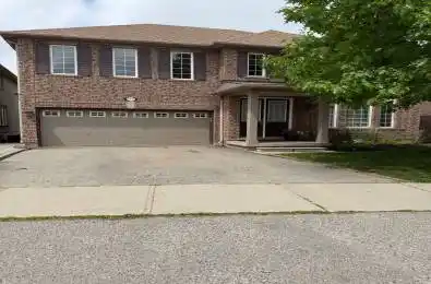 2499 Scotch Pine Drive Oakville Ontario L6M 4C4