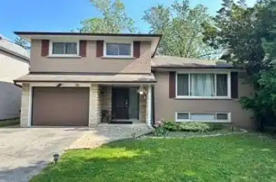 35 Lailey Crescent Toronto C14 Ontario M2N 4H2