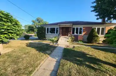 95 Almore Avenue Toronto C06 Ontario M3H 2H4