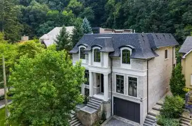 30 Dacre Crescent Toronto W01 Ontario M6S 2W1