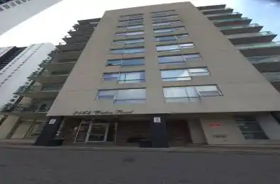 2464 Weston Road Unit# 709 Toronto W04 Ontario M9N 0A2