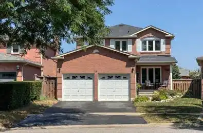 13 Dagwell Crescent Ajax Ontario L1T 3M8